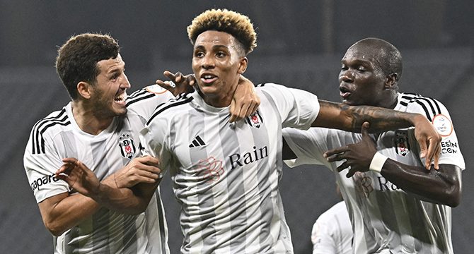 Beşiktaş, Süper Lig'de yeni sezona 3 puanla başladı