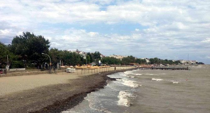Şarköy'de 'fırtına' tedbiri: Tüm plajlar kapatıldı
