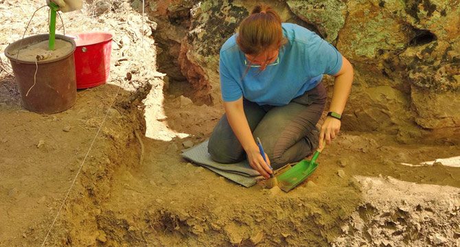 86 bin yıllık İnkaya Mağarası'nda saplı alet uçları bulundu 