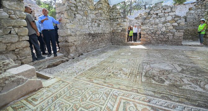 Olimpos Antik Kenti'nde yeni buluntulara ulaşıldı