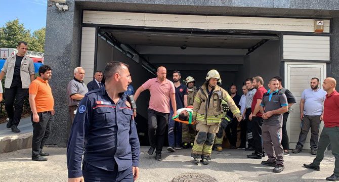 Asansör düştü: 7 kişi yaralandı