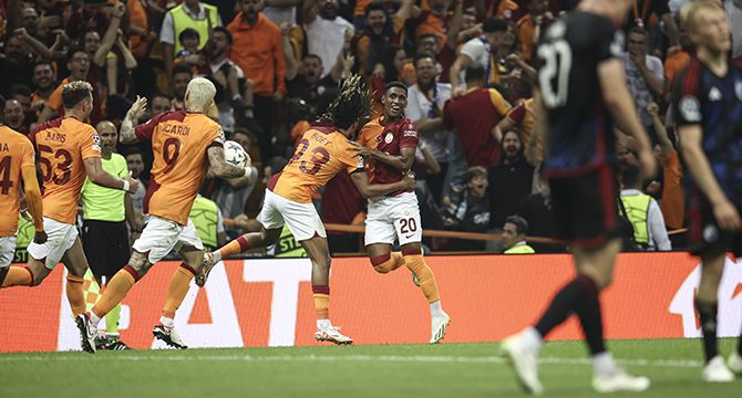 Galatasaray, Devler Ligi’nde grup maçlarına beraberlikle başladı